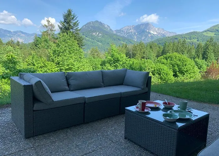 Zeitlos Mit Bergblick Διαμέρισμα *